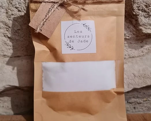 Sachet de poudre parfumée pour l’aspirateur
